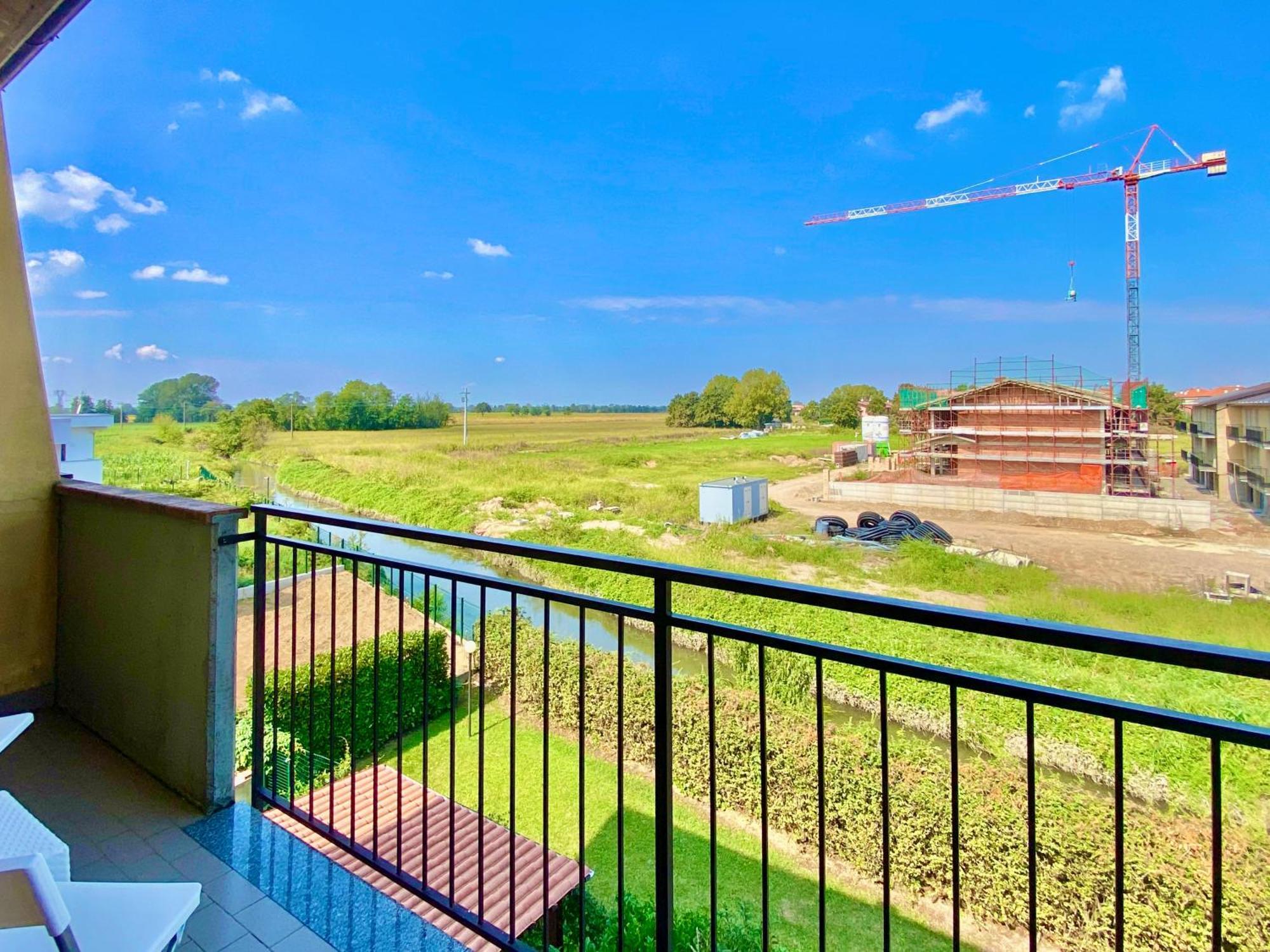 Casatella - Monolocale Con Balcone Vidigulfo エクステリア 写真